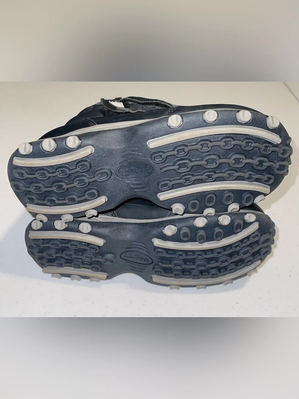 L.L. Bean Kids Snow Tread Boots size 2